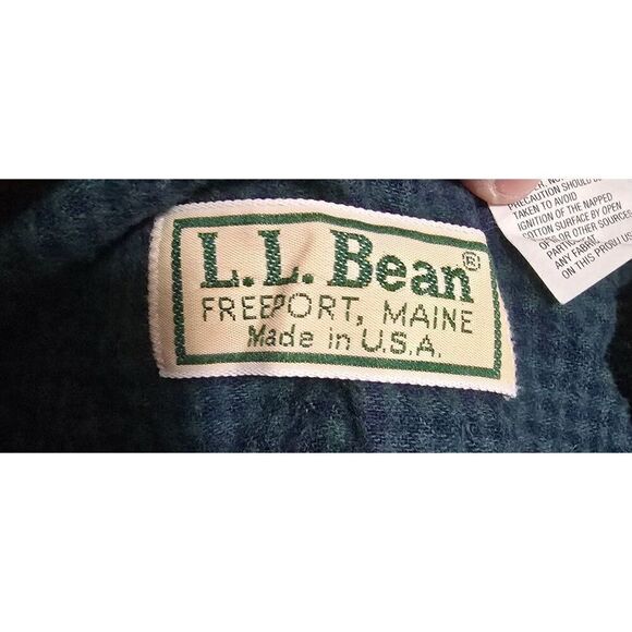 VTG L.L. Bean Womens Blue Plaid Flannel Button-Up Long-Sleeve Shirt Made in USA - Picture 9 of 9